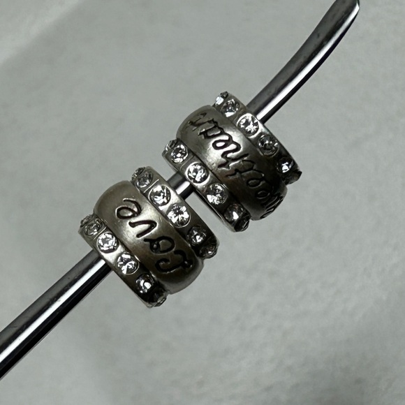 Brighton Love & Sweetheart Beads Brushed Silver Plated Swarovski Crystals 7/16" - Picture 9 of 14